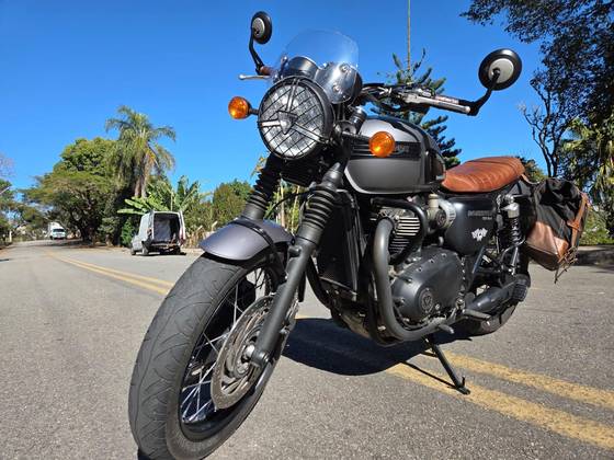 TRIUMPH BONNEVILLE T120 BLACK 1200 